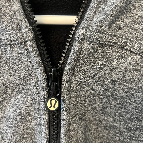 Lulu lemon scuba zip up - Picture 2 of 3